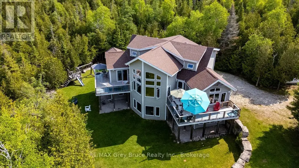 37 Paradise Drive, Northern Bruce Peninsula